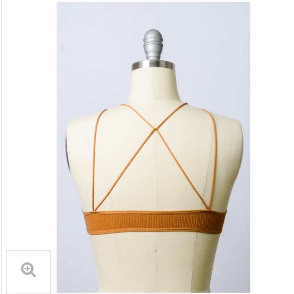 🆑NEW!! Seamless High Neck Bra Top - Picture 5 of 6